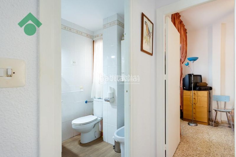 Foto 17579dc2-e8b4-46f9-bc83-c2c5aff77a7b. Piso  en venta en Almuñecar centro Almuñécar