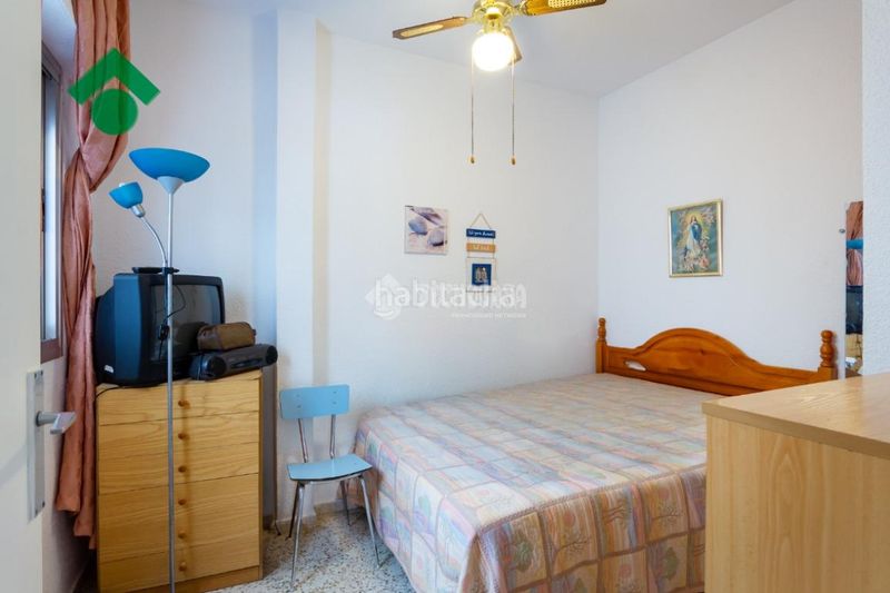 Foto 35e002a8-4796-4d34-90a8-cbd077ae4150. Piso  en venta en Almuñecar centro Almuñécar