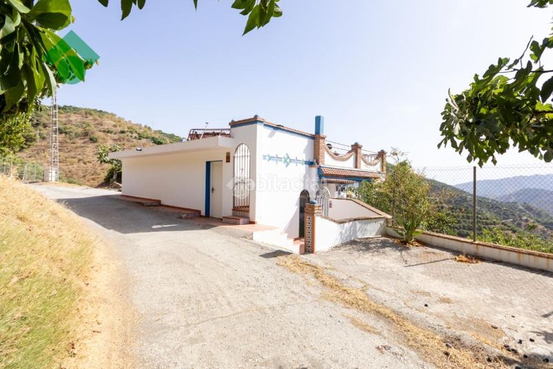 Foto d13f85d3-53df-43ab-a871-6c92c0443960. Masia amb piscina a Jete