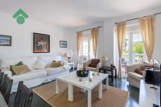 Flat in Almuñecar centro. Piso en venta en almuñécar