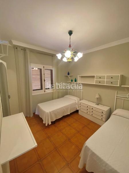 Foto 089477b8-1f57-4d6b-a1d8-65f54f29e3f5. Alquiler casa  en alquiler en Velilla - Velilla Taramay Almuñécar