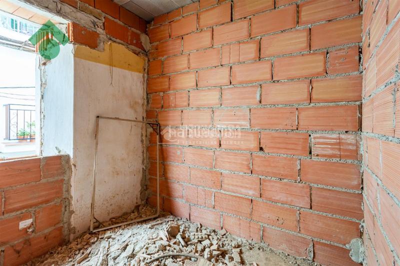 Foto b9cc18fa-6925-4406-bd4c-85a5efa358e4. Casa pareada casa en venta en Otívar
