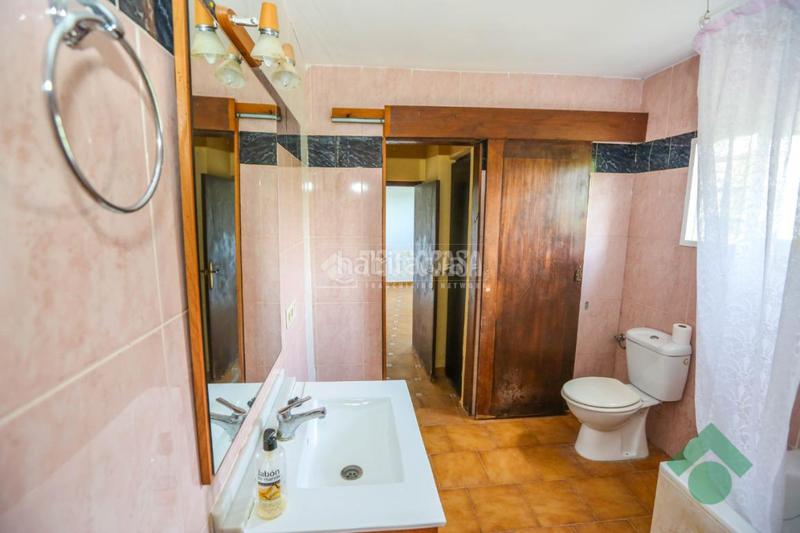Foto 76e1d7fb-da42-4fd7-a626-a93eba804a02. Masía casa rural en venta en Torrecuevas - Lomas del Gato Almuñécar