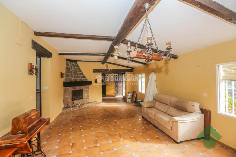 Foto df158644-3abe-47ce-8fcc-ea4435fdcb75. Masía casa rural en venta en Torrecuevas - Lomas del Gato Almuñécar