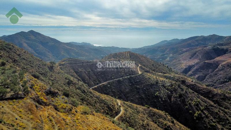 Foto a35a3eed-0bca-4766-9304-a06d6c305ed8. Finca rústica terrenos en venta en El Rescate - Río Seco Almuñécar