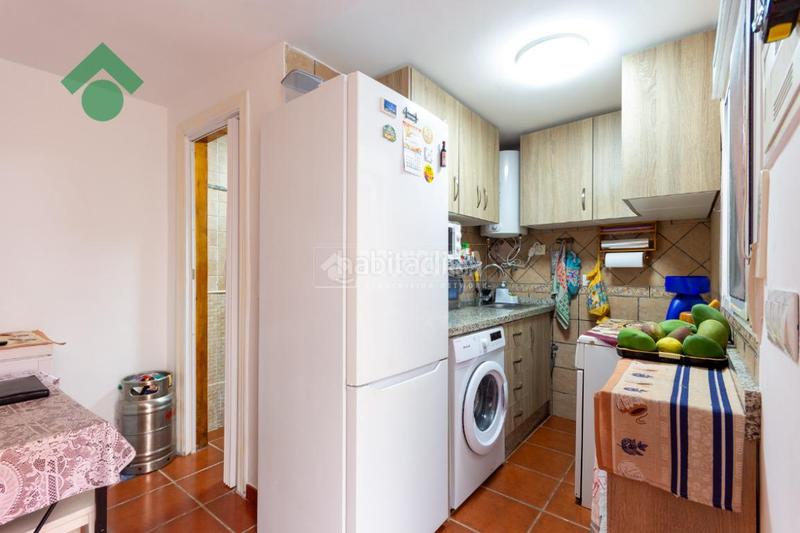 Foto 12598888-f336-41dc-8bfe-326d83dfa9f1. Piso  en venta en Almuñecar centro Almuñécar