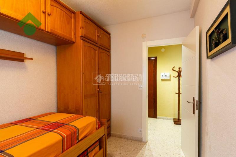 Foto 0340de54-8072-425b-b684-aa2cd19d58fe. Piso  en venta en Almuñecar centro Almuñécar