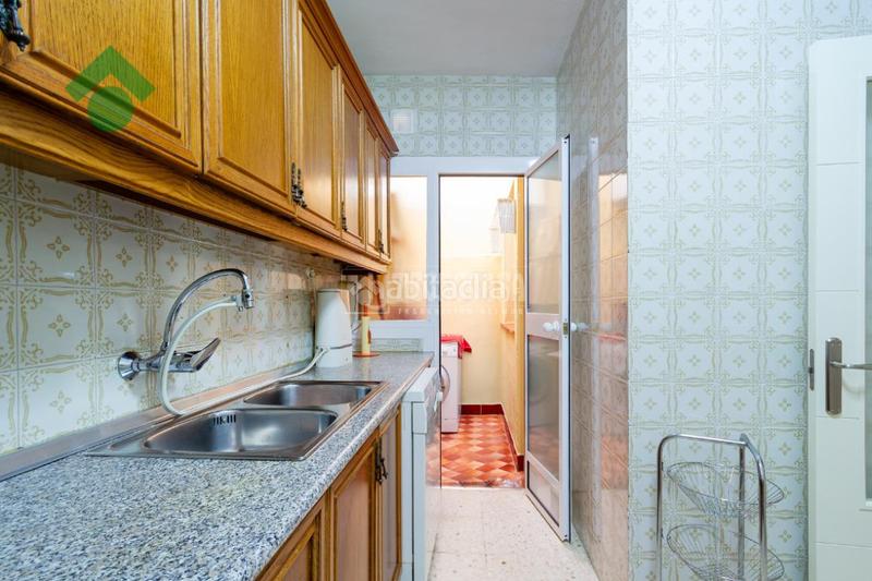 Foto a16fb772-c142-4154-88cd-781ba19a9465. Piso  en venta en Almuñecar centro Almuñécar