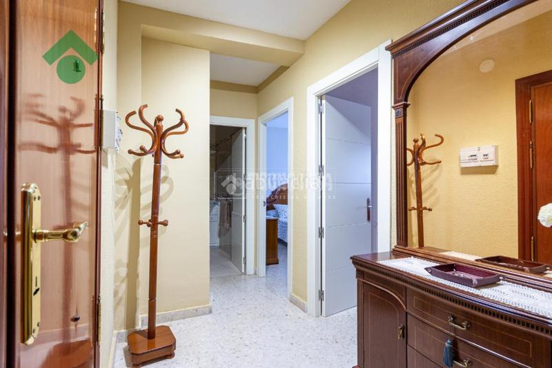 Foto b9619115-1e19-4e5b-a1ac-8836d37723a3. Piso  en venta en Almuñecar centro Almuñécar