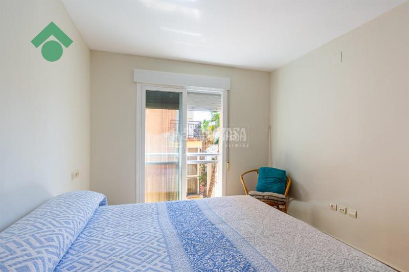 Foto 05d4cd7a-d989-43bd-b020-3816599b7136. Piso  en venta en Almuñecar centro Almuñécar