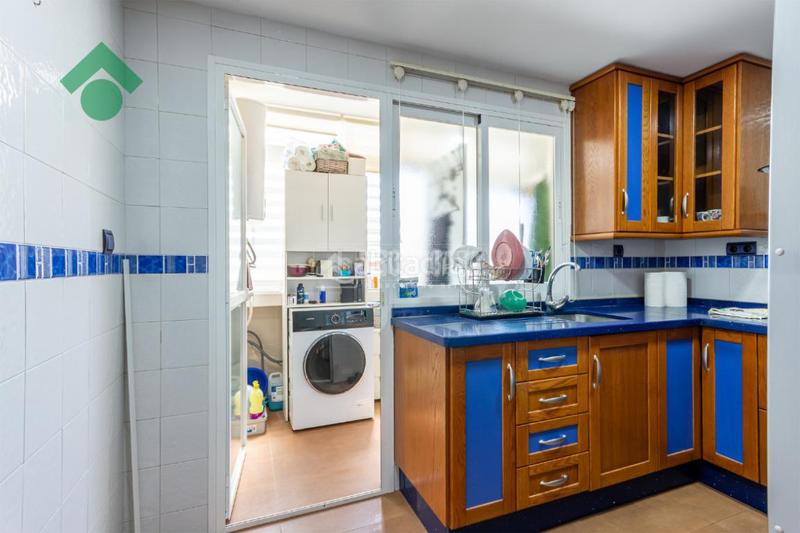 Foto 3eb51d6f-613d-408c-b6e3-4a43723d77ed. Piso  en venta en Almuñecar centro Almuñécar