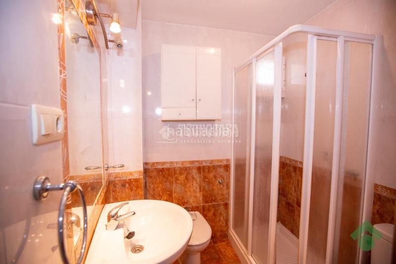 Foto 1db0a561-0de7-4957-9e01-e259861e013c. Casa pareada casa en venta en Almuñecar centro Almuñécar