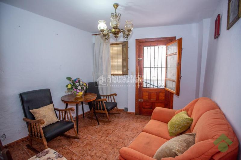Foto 77f20af6-f2b2-48ef-9ba8-d57938d9826b. Casa pareada casa en venta en Almuñecar centro Almuñécar
