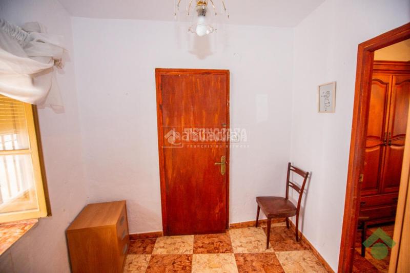 Foto 86117399-b0b7-4895-ba0b-0d02993220f2. Casa pareada casa en venta en Almuñecar centro Almuñécar