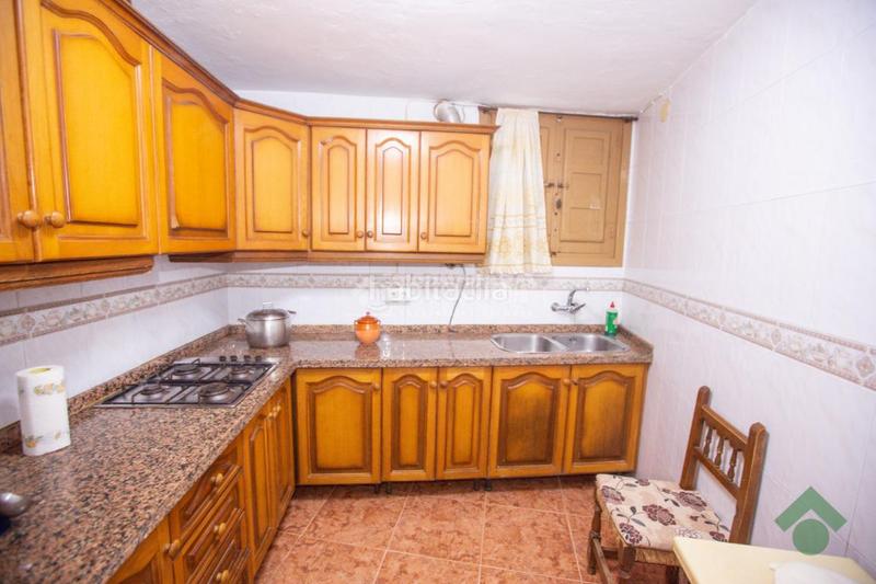 Foto 9581dec0-d90d-4263-b832-4bed6851b805. Casa pareada casa en venta en Almuñecar centro Almuñécar