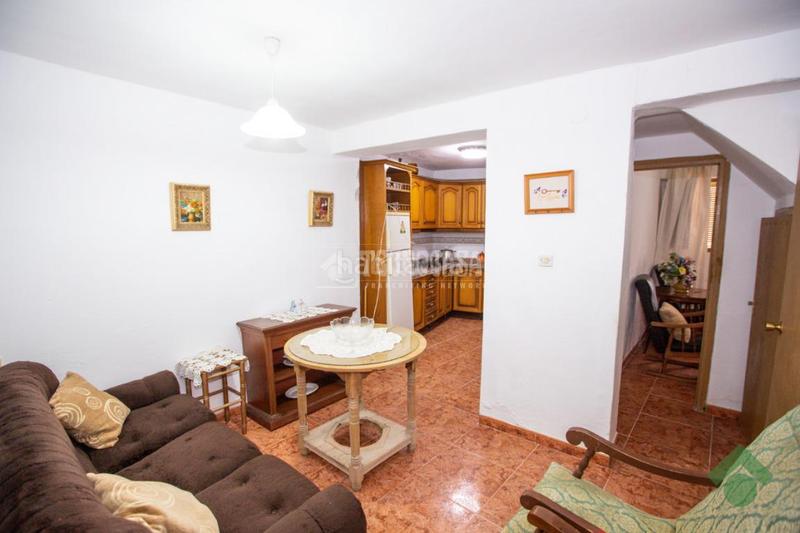 Foto cb668bfa-b662-4360-b094-e34b687bbb59. Casa pareada casa en venta en Almuñecar centro Almuñécar