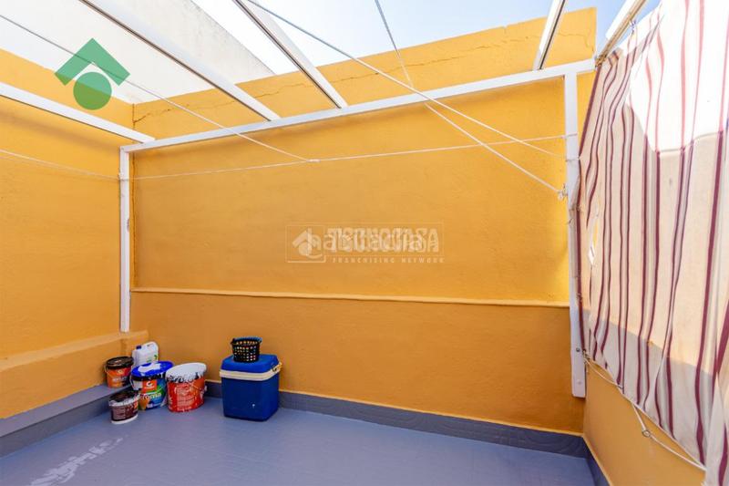 Foto e2496226-b360-4a5d-a95d-ae7745ced36e. Casa pareada casa en venta en Almuñecar centro Almuñécar