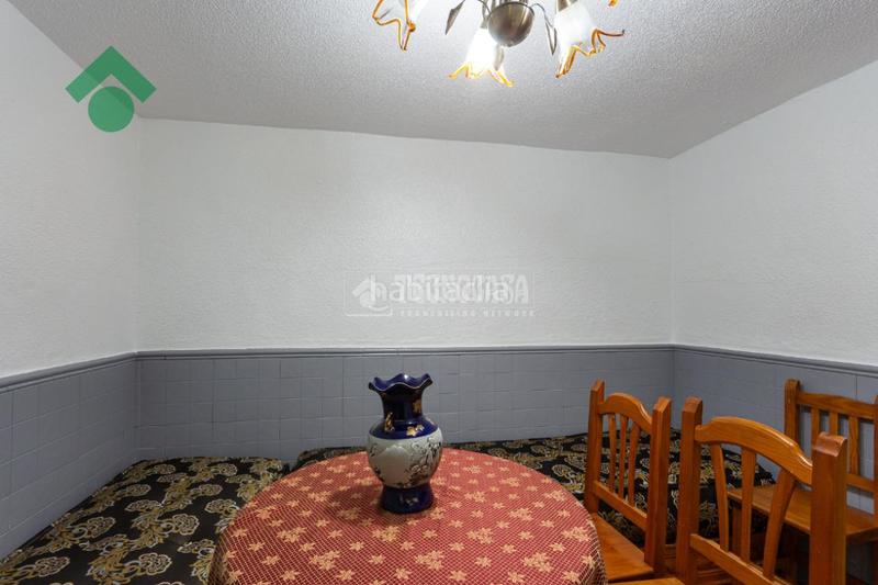 Foto f73bfbfe-70f7-4298-a4bd-b9d088be8c23. Casa pareada casa en venta en Almuñecar centro Almuñécar