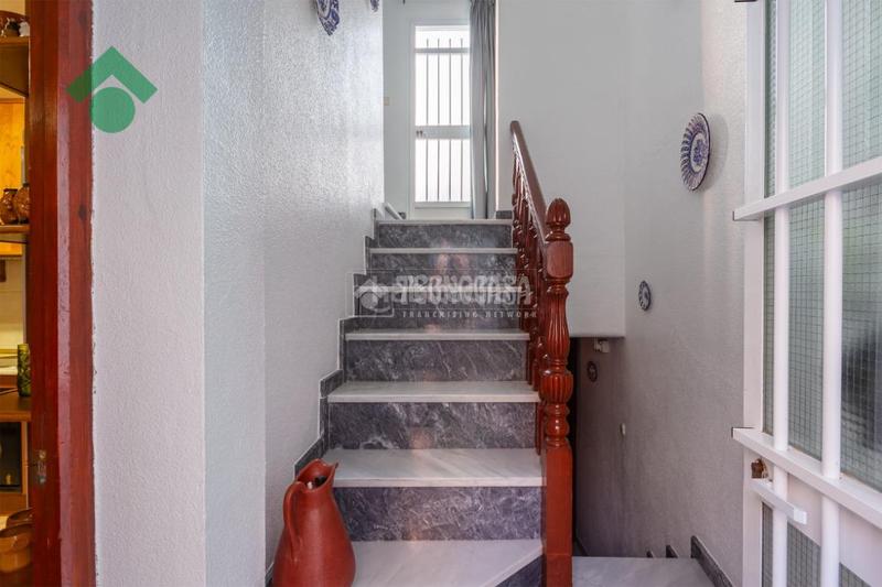 Foto 2aa6218c-0471-44e2-a5fc-27cf93692fe9. Casa aparellada amb calefacció a La Herradura Almuñécar