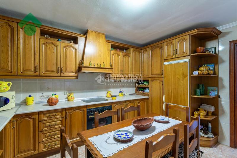 Foto 53c6321a-9719-4dba-857c-0c097a87517a. Casa aparellada amb calefacció a La Herradura Almuñécar