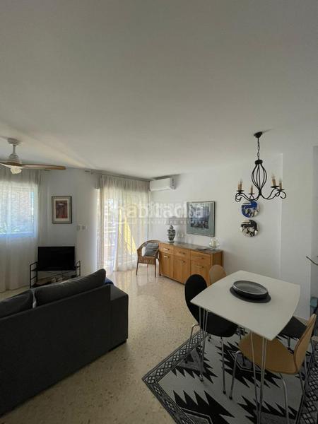 Foto b52e2562-19b5-42b0-b64f-cfabb74c4393. Rent flat in Almuñecar centro Almuñécar