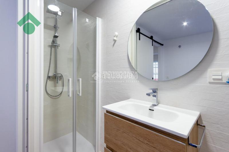 Foto 873ee1e6-328e-4f9a-9906-1dc9bbcfe6f3. Pis a Almuñecar centro Almuñécar