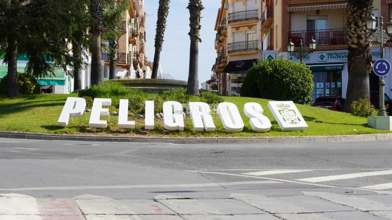 Foto 1f3c3d52-fe54-46fc-bb3e-1e5c524c496e. Parking coche boxplaza de garaje en venta en Peligros