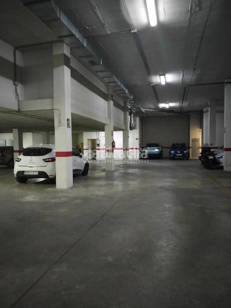 Foto c1e12ec6-74fe-4c38-95c6-a7f6daffc75d. Parking coche boxplaza de garaje en venta en Peligros