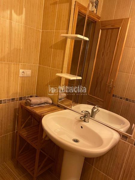 Foto 177bbdc7-759a-4d36-89e7-060b675b2605. Maison jumelée dans Iznalloz