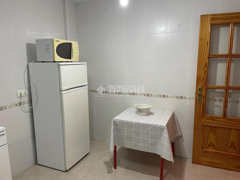 Foto f9de3f4d-28cc-4fad-888c-c68efcff73cc. Maison jumelée dans Iznalloz