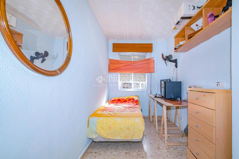 Foto 6c5f32c5-59f7-4c16-85b4-568cf413a5b7. Casa aparellada a Peligros