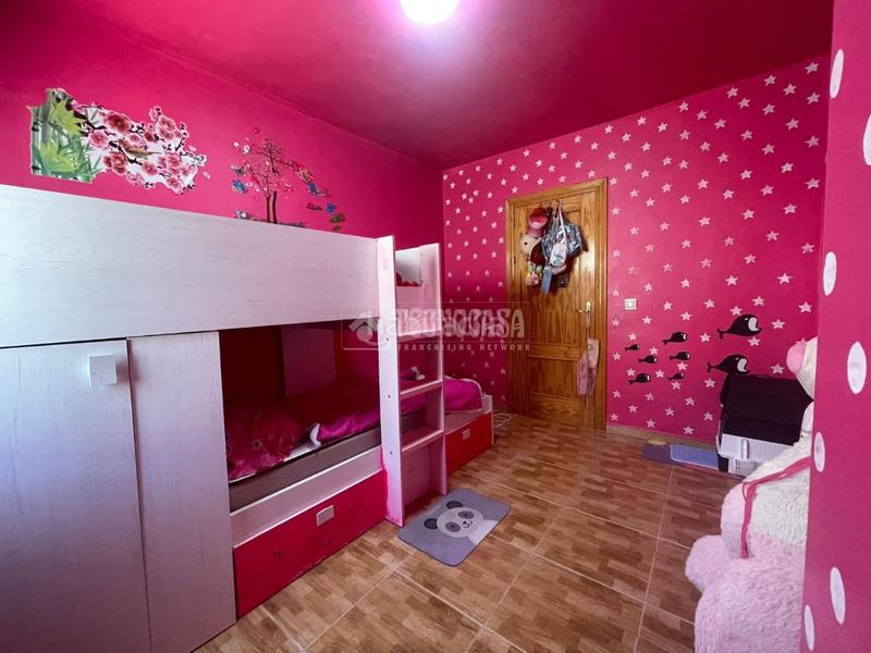 Foto 5598d76a-2603-428a-a82e-1adb6231b4a3. Casa pareada casa en venta en gevéjar en Güevéjar