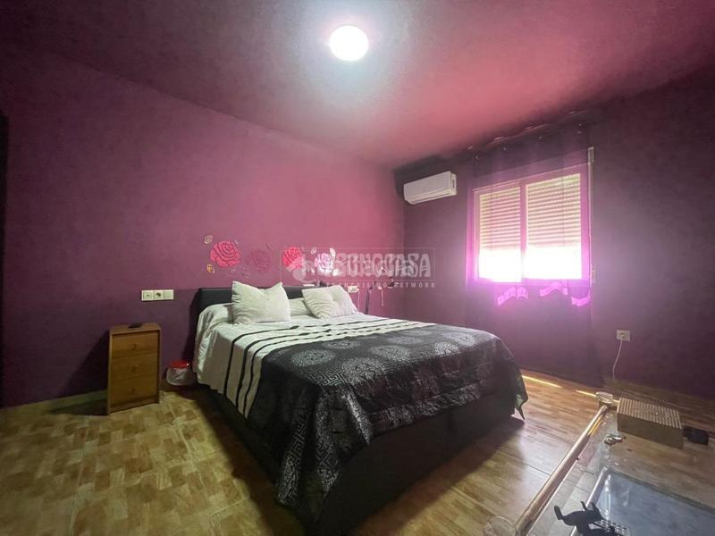 Foto ca5505f5-a3b4-4ffd-b3fa-dc0d839b920d. Casa pareada casa en venta en gevéjar en Güevéjar