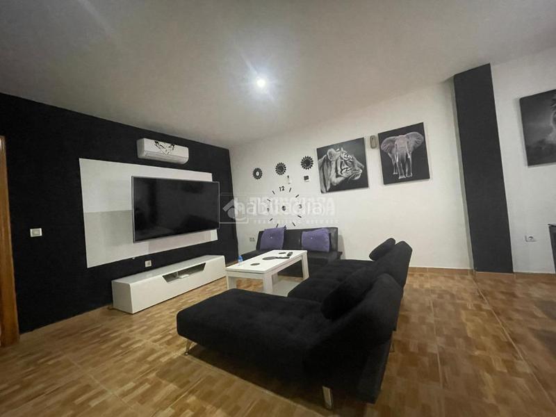 Foto de915428-a17c-40d8-a84b-632967a8d062. Casa pareada casa en venta en gevéjar en Güevéjar