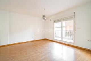 Pis a Peligros. Piso en venta en peligros