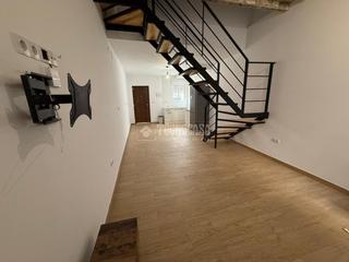 Maison jumelée à Güevéjar. Casa en venta en gevéjar