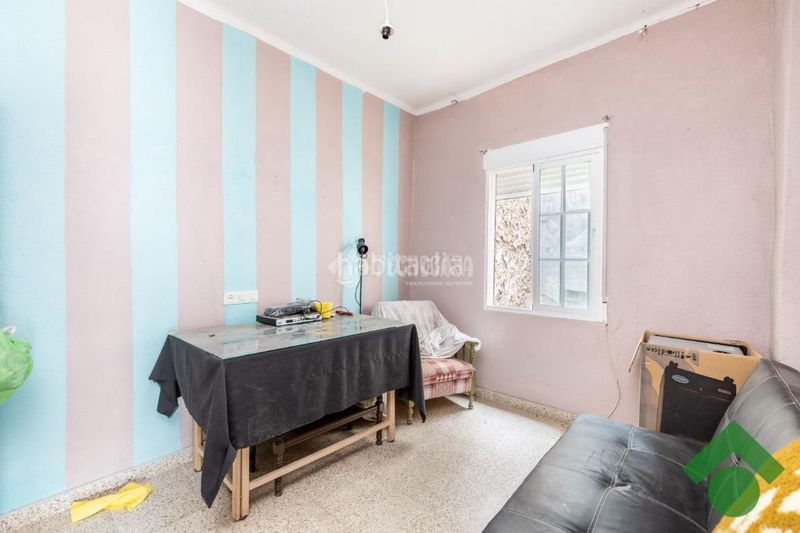 Foto 5e31ef2f-1d5f-4780-9979-fc6449111f33. Casa aparellada a Alfacar