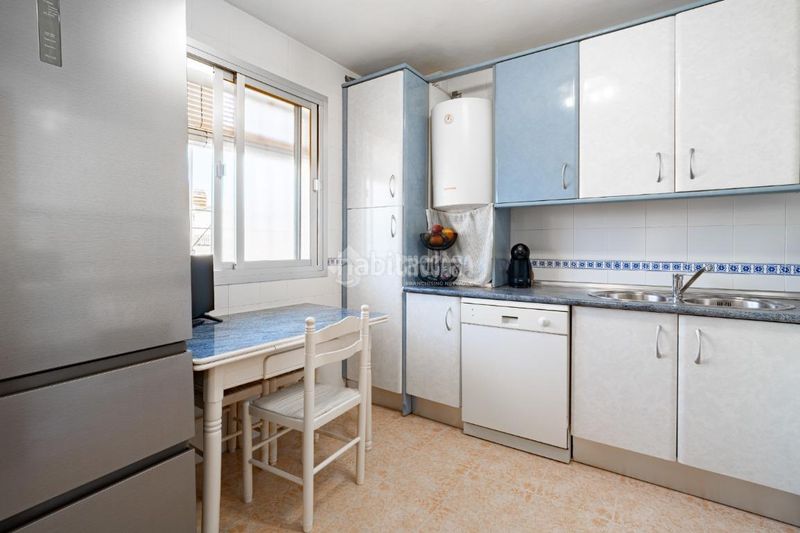 Foto 64467836-ee92-4a5c-a78b-4367c517d5e5. Casa aparellada a Pulianas