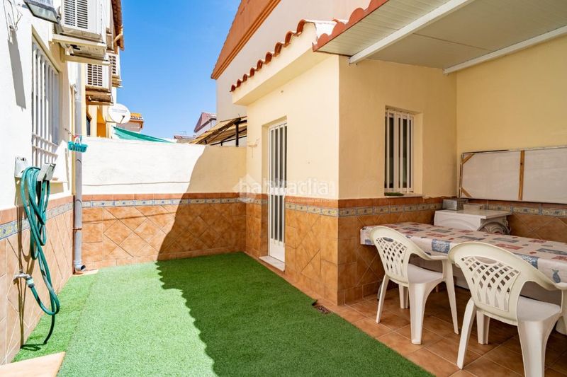 Foto 88b7eb6b-4d86-484b-be70-04524f7d1e43. Casa aparellada a Pulianas
