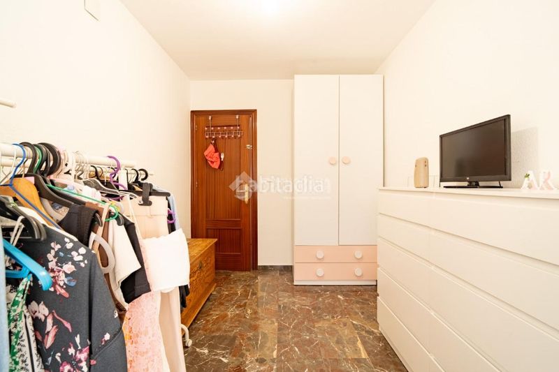 Foto c0aa1b2c-1c82-4195-b975-005f40a5af93. Casa aparellada a Pulianas