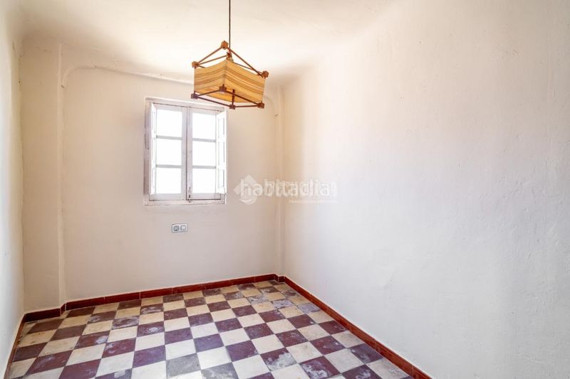 Foto 1e36b802-242a-4ea1-bcce-4d5e052379d2. Casa aparellada a Alfacar