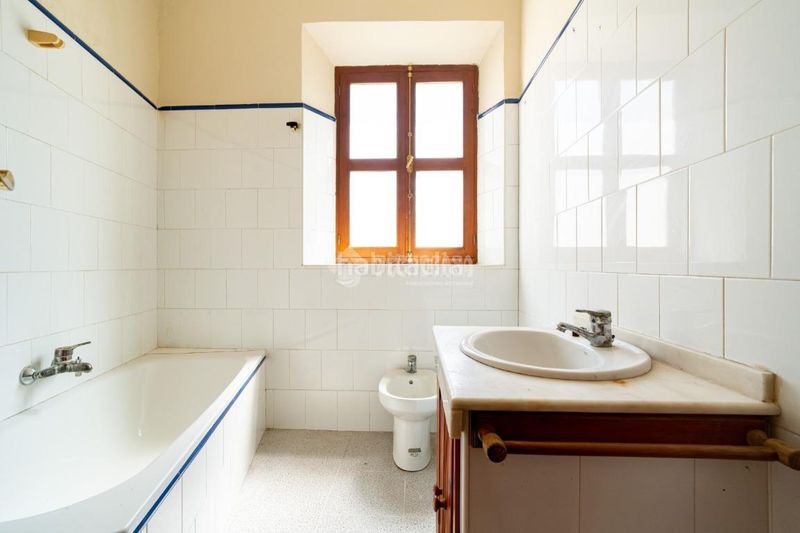 Foto 5d73d653-5b91-455a-8a01-a2c845937244. Casa aparellada a Alfacar