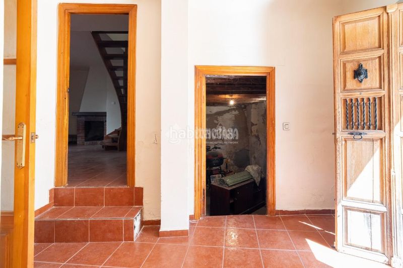 Foto 8fe07e8b-c8a2-4163-89bf-ddf66f2f7f6b. Casa aparellada a Alfacar
