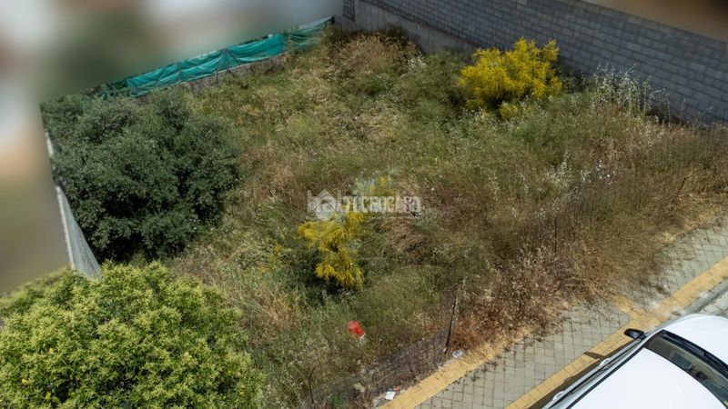 Foto 3d12553c-8a82-423b-8936-945d463701e1. Terreny residencial a Jun