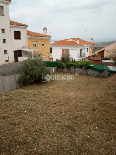 Foto f320d42f-42e8-4006-b6e6-b574138e073d. Terreny residencial a Jun