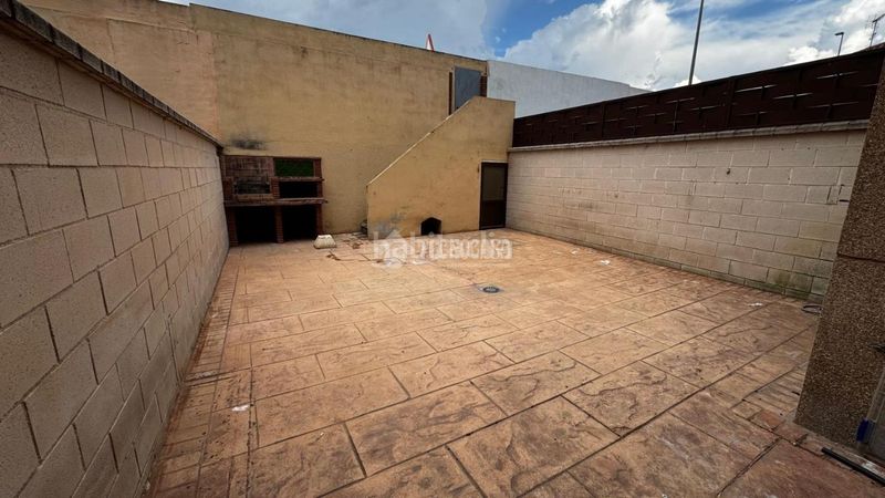 Foto cf6c032e-6848-4b70-b053-ba458f943e5e. Casa aparellada a Pulianas