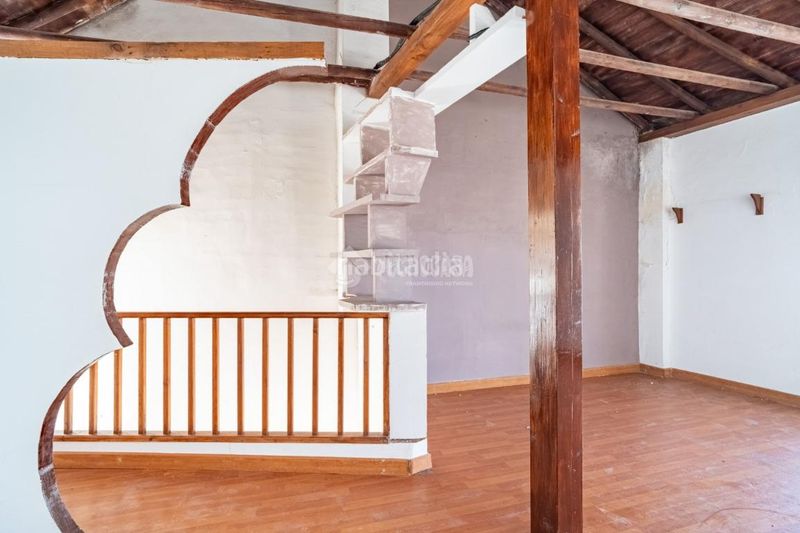 Foto a9f3276b-1a0c-42f4-b789-acb966995b56. Casa aparellada a Alfacar