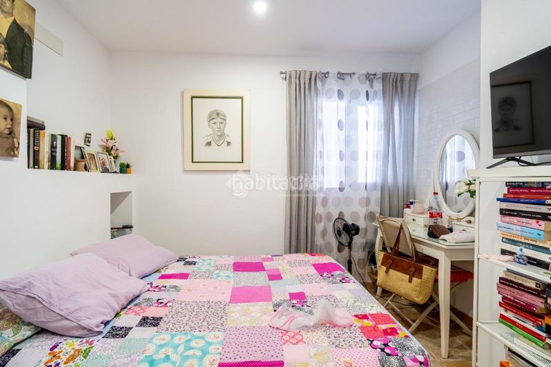Foto 438bea0a-7794-4715-a037-33bdd782606c. Casa aparellada a Peligros