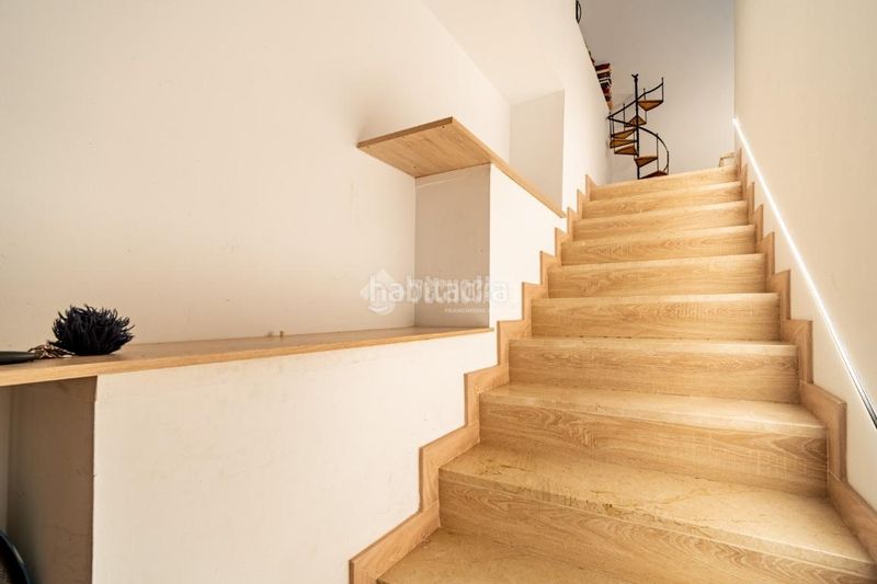 Foto fd601dab-cb0a-4120-85a3-9b2e74ba2c7b. Pis a Peligros