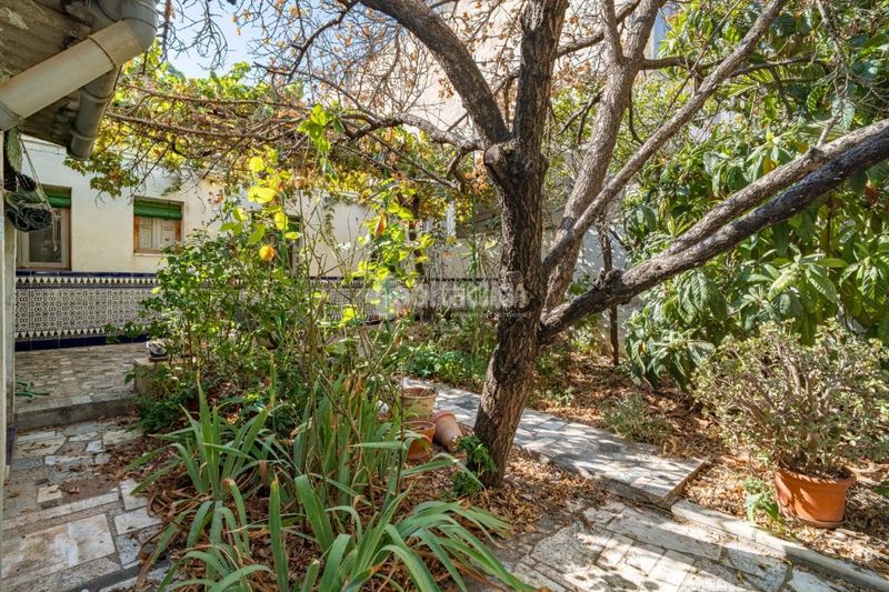 Foto d21f869f-f687-41f3-b745-abf868fc40c5. Casa a Peligros
